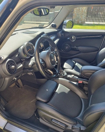 MINI Cooper S cena 68000 przebieg: 53000, rok produkcji 2016 z Tarnów małe 46